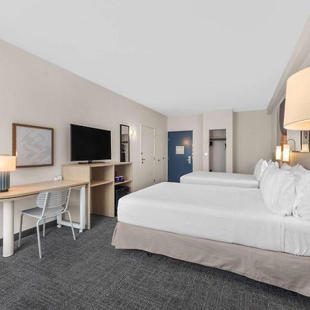 Spark By Hilton Bakersfield Central Exterior photo